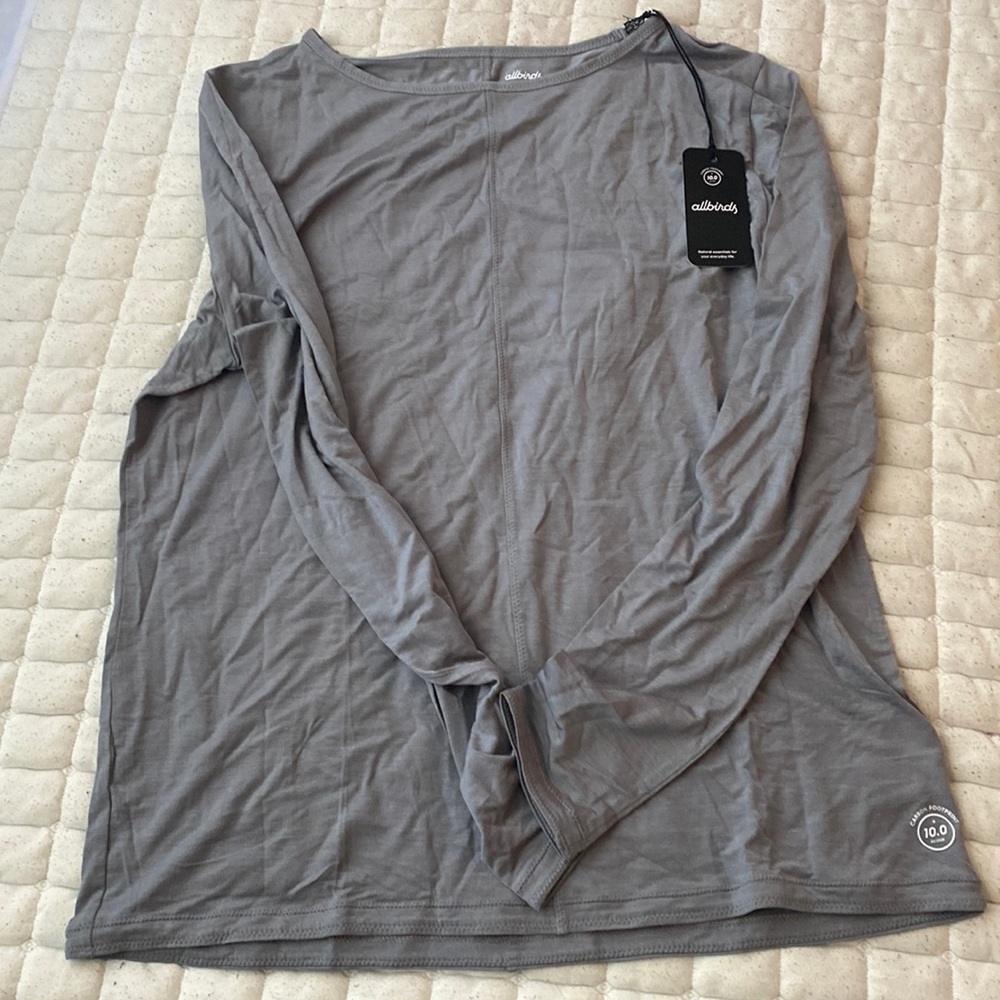 Allbirds long sleeve t-shirt. Women’s small. NWT